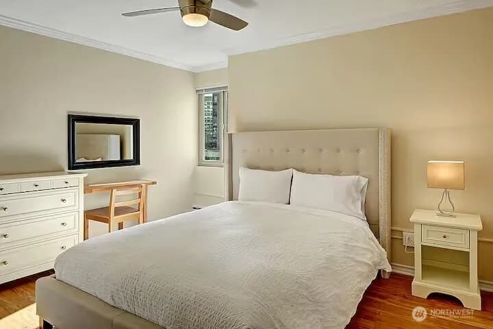 Property photo for 1400 Hubbell Place #1413, Seattle photo 12
