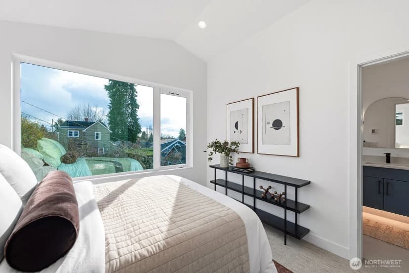 Property photo for 3806 42nd Avenue Sw, Seattle photo 12