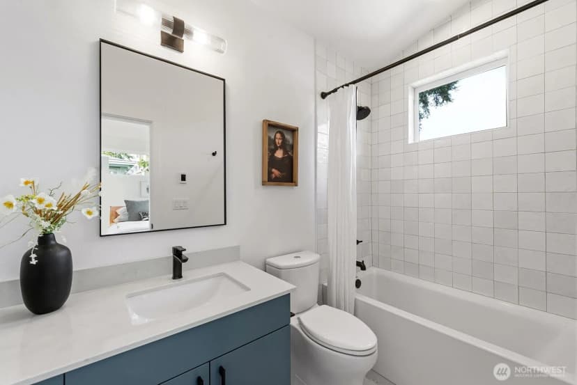 Property photo for 3806 42nd Avenue Sw, Seattle photo 16