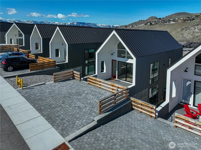 Property photo for 1418 Cottage Lane, Chelan photo 3