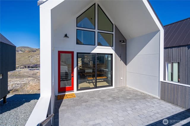 Property photo for 1418 Cottage Lane, Chelan photo 4