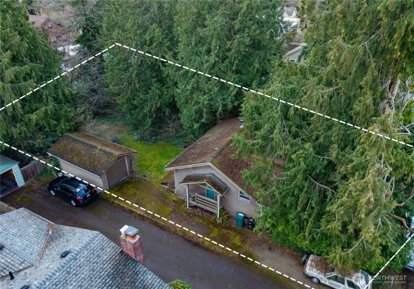 Property photo for 11716 16th Avenue Ne, Seattle photo 6