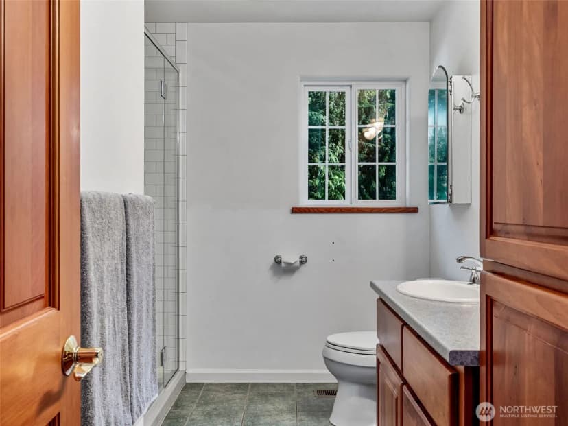 Property photo for 931 Jolie Way, Port Townsend photo 24