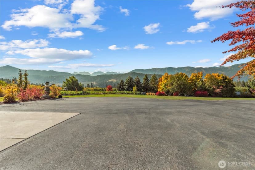 Property photo for 10755 North Road, Leavenworth photo 36