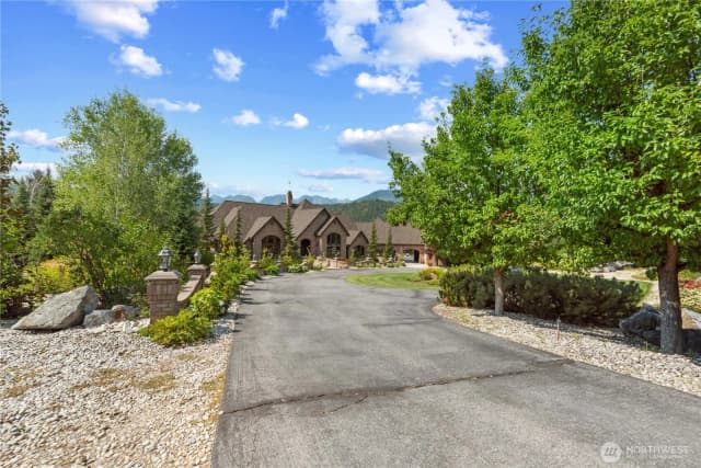Property photo for 10755 North Road, Leavenworth photo 5