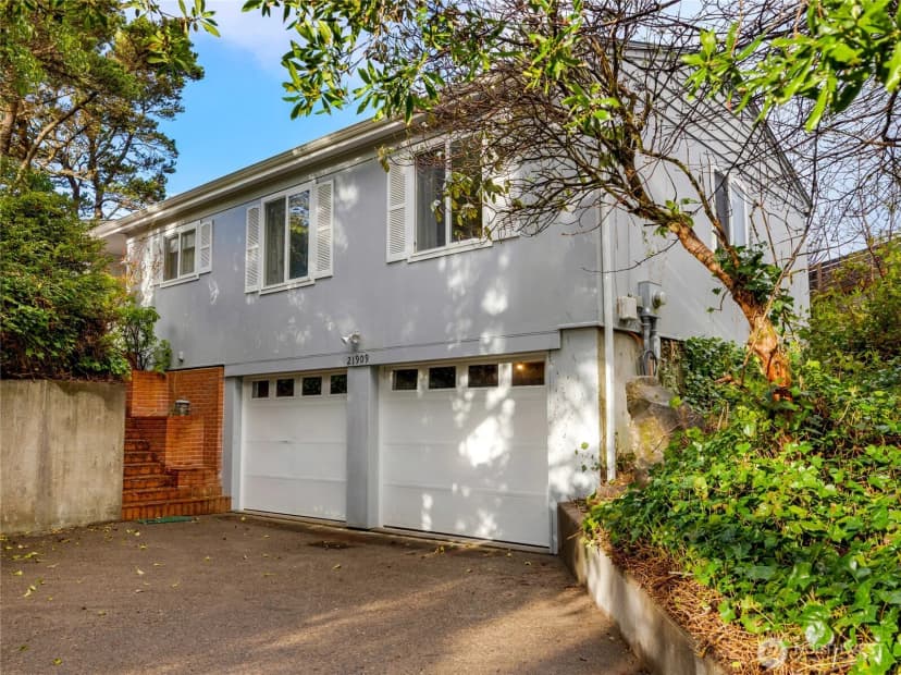 Property photo for 21909 Pacific Way, Ocean Park photo 2