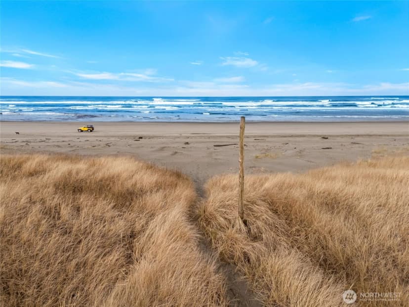 Property photo for 21909 Pacific Way, Ocean Park photo 39