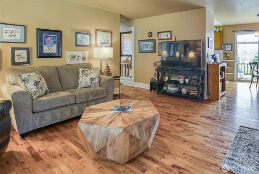 Property photo for 1705 Pearson Street, Aberdeen photo 5