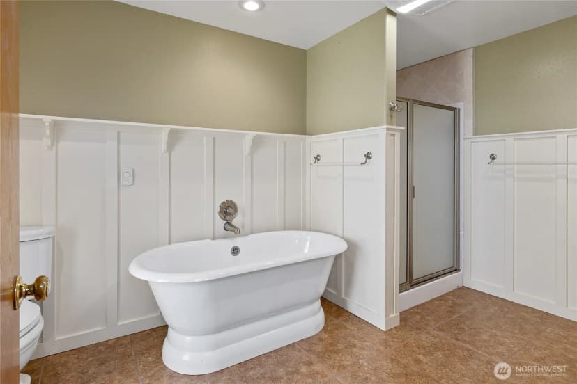 Property photo for 1260 Burbank Creek Road, Yakima photo 18