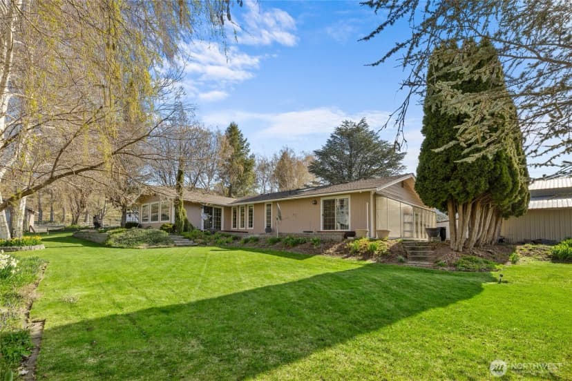 Property photo for 1260 Burbank Creek Road, Yakima