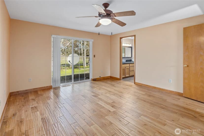 Property photo for 1260 Burbank Creek Road, Yakima photo 16