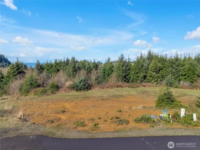 Property photo for 3038 Ocean View Court, Ilwaco photo 4