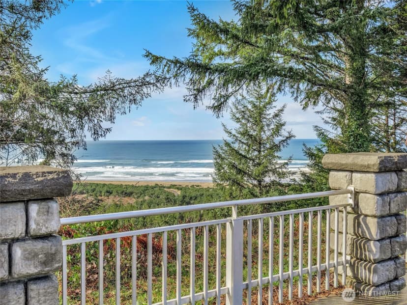 Property photo for 3038 Ocean View Court, Ilwaco photo 15