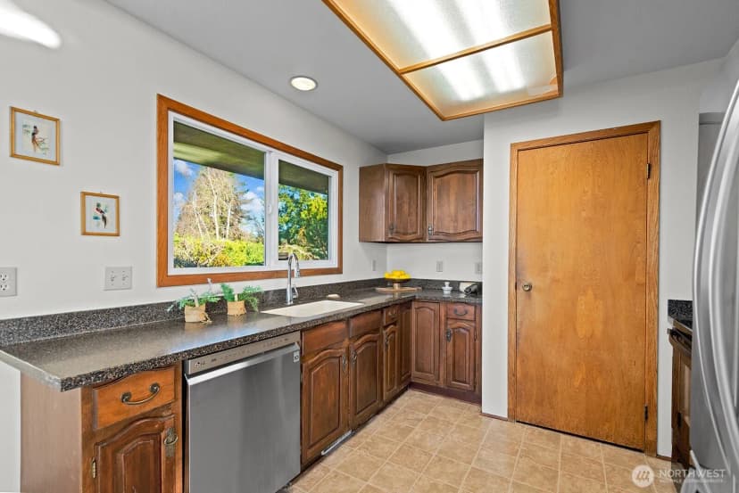 Property photo for 7631 Sw 258th Court, Vashon photo 15