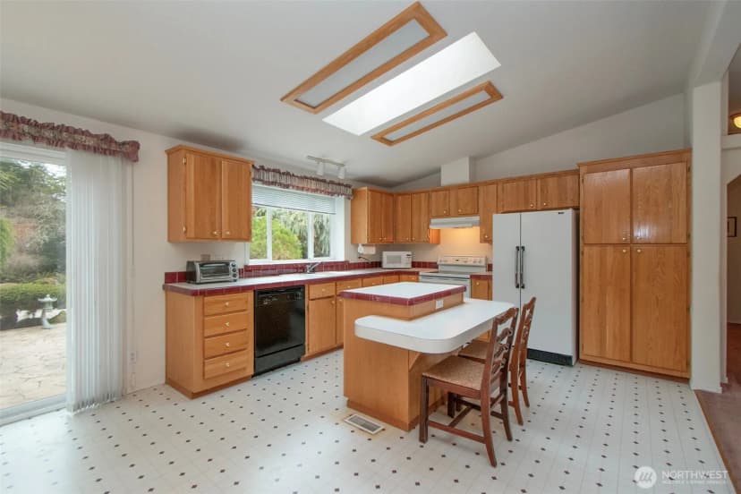 Property photo for 62 Johnson Road, Port Angeles photo 12