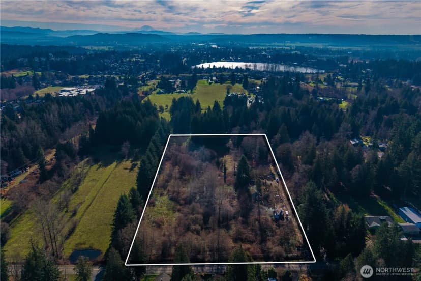 Property photo for 10330 56th St Se, Snohomish photo 8