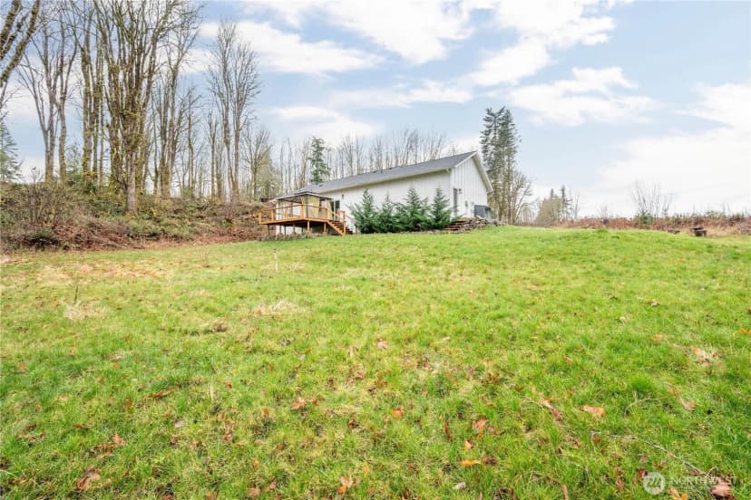 Property photo for 3021 Stella Road, Longview photo 25