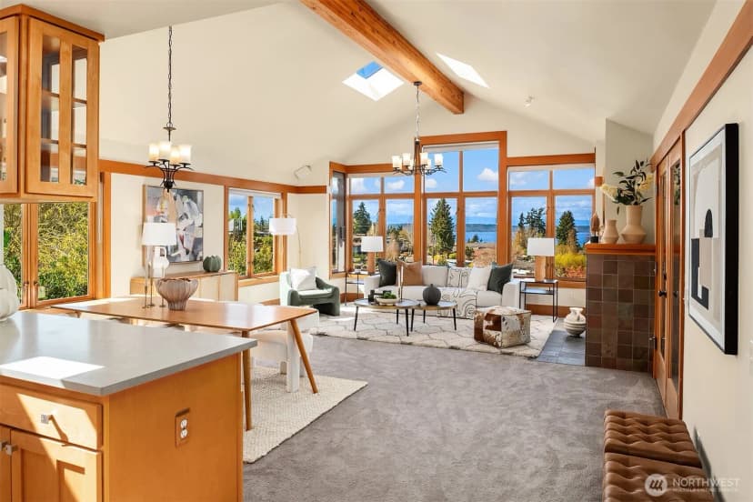 Property photo for 1105 Daley Place, Edmonds photo 9