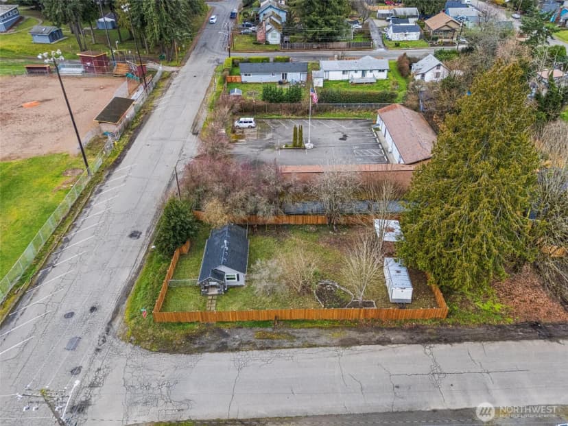 Property photo for 926 Austin Avenue, Port Orchard photo 20