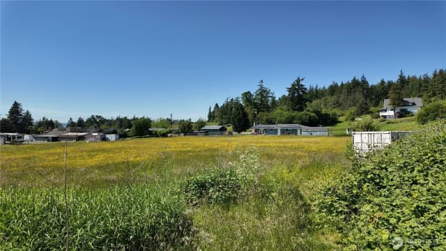 Property photo for 8915 286th Place Nw, Stanwood photo 4