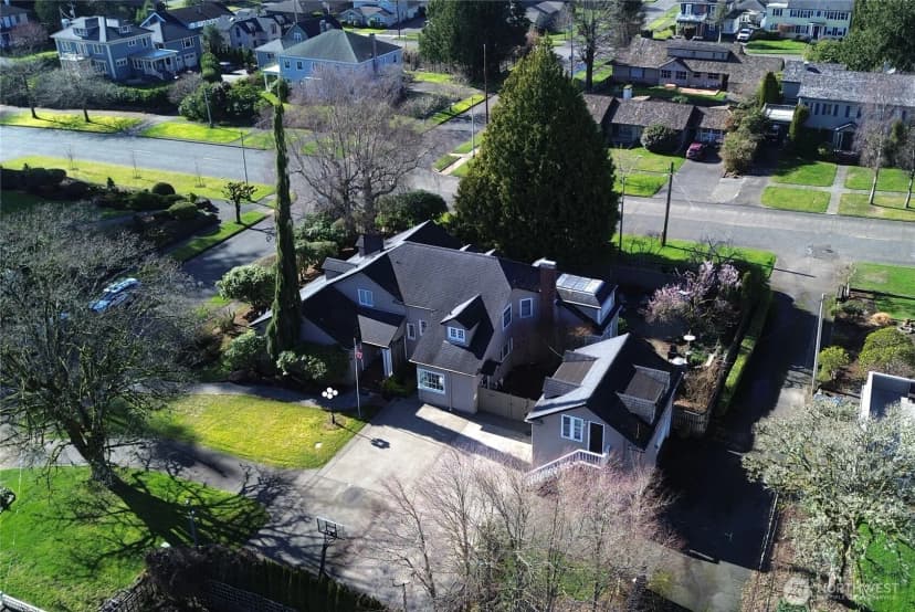Property photo for 1100 N Broadway, Aberdeen