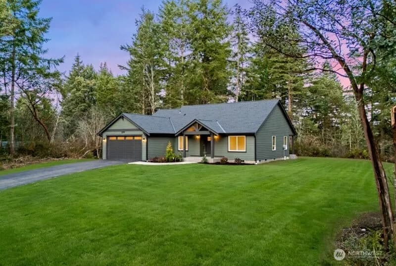 Property photo for 2219 202nd Avenue Sw, Lakebay