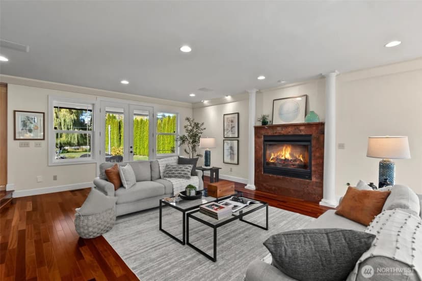 Property photo for 3725 Hollywood Drive Ne, Olympia photo 8