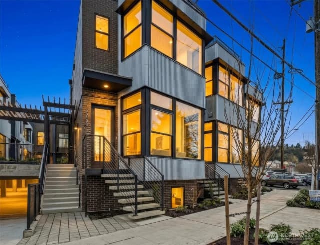 Property photo for 2010 Fairview Avenue E #c, Seattle