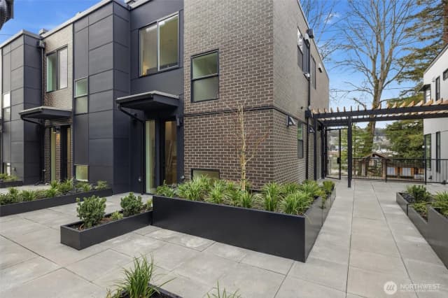 Property photo for 2010 Fairview Avenue E #c, Seattle photo 2