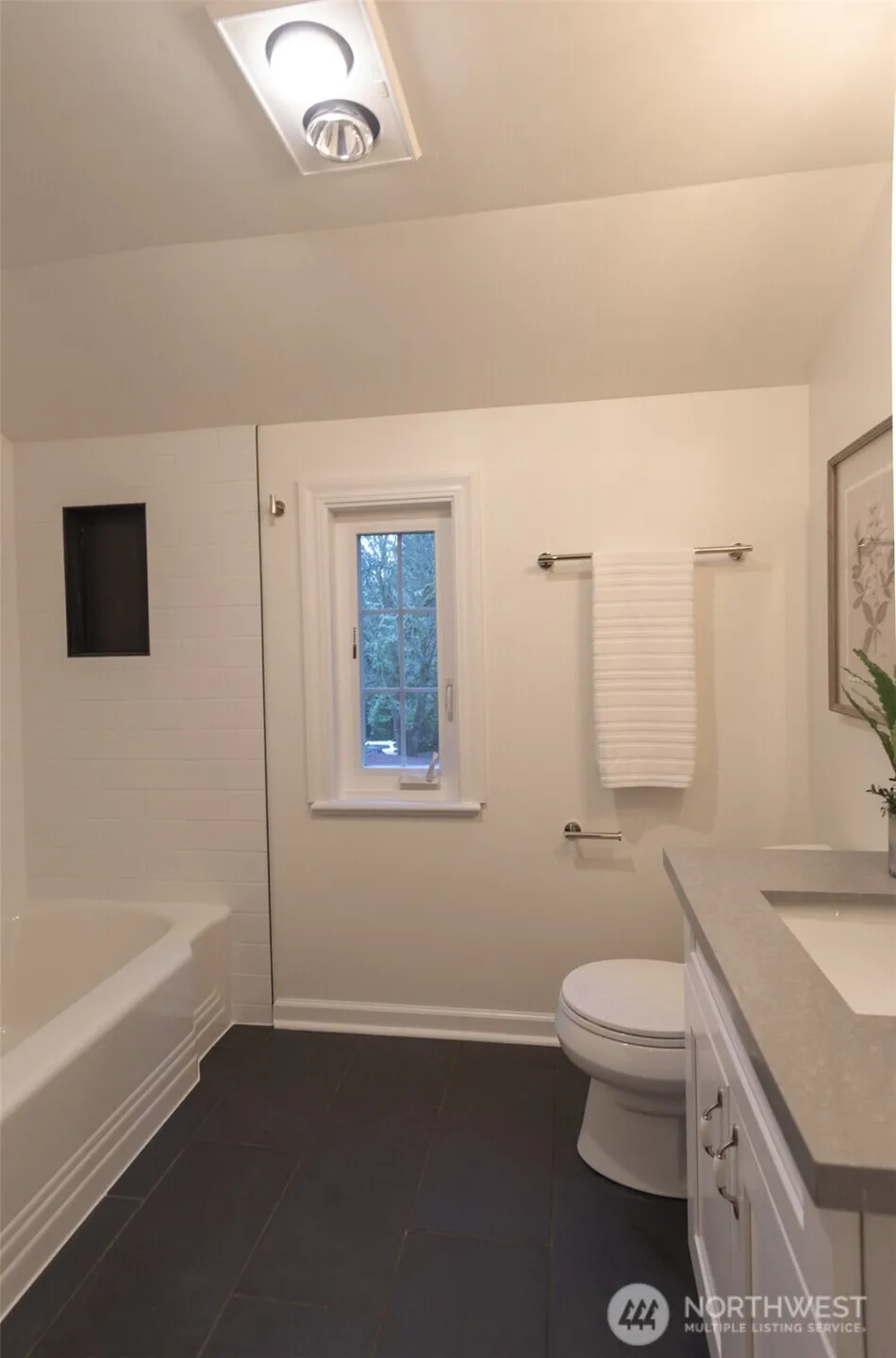 Property photo for 10826 Meadow Road Sw, Lakewood photo 22