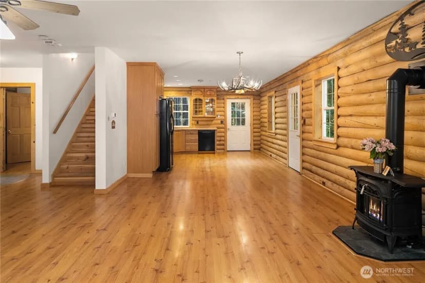 Property photo for 551 Pioneer Trail, Cle Elum photo 6