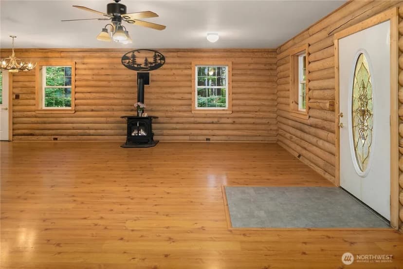 Property photo for 551 Pioneer Trail, Cle Elum photo 9