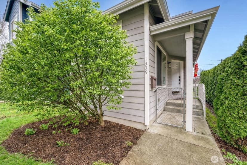 Property photo for 1309 S I Street, Tacoma