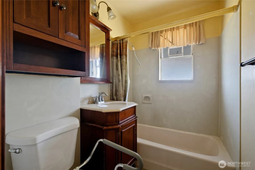 Property photo for 4504 S Trenton Street, Seattle photo 21