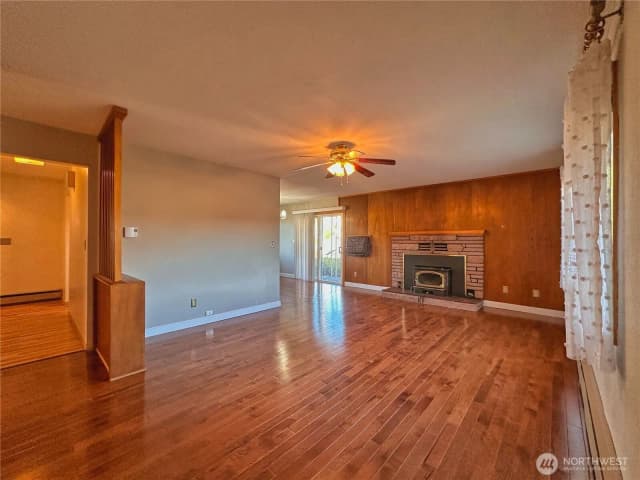 Property photo for 804 Central Drive, Coulee Dam photo 3