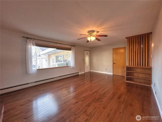 Property photo for 804 Central Drive, Coulee Dam photo 2