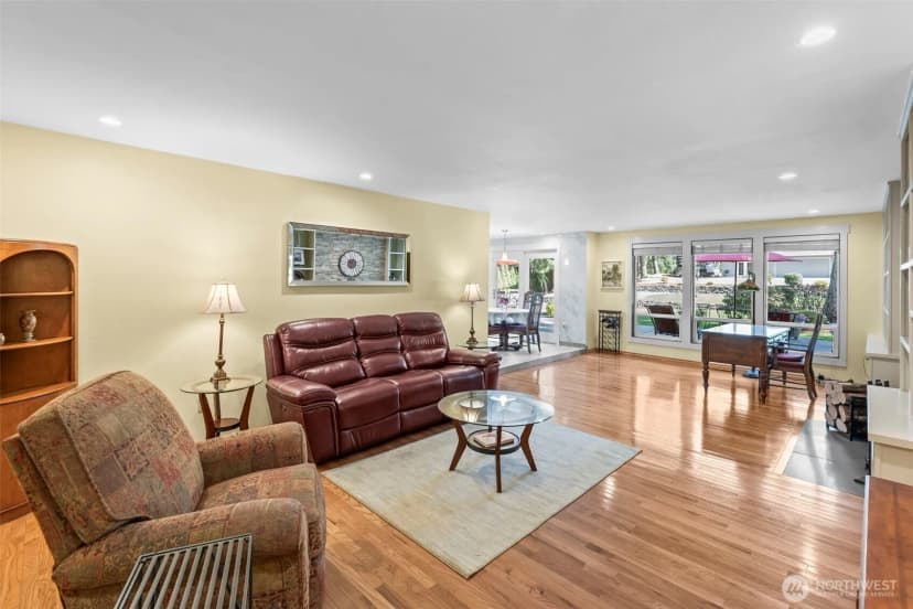 Property photo for 407 Point Fosdick Drive Nw, Gig Harbor photo 15