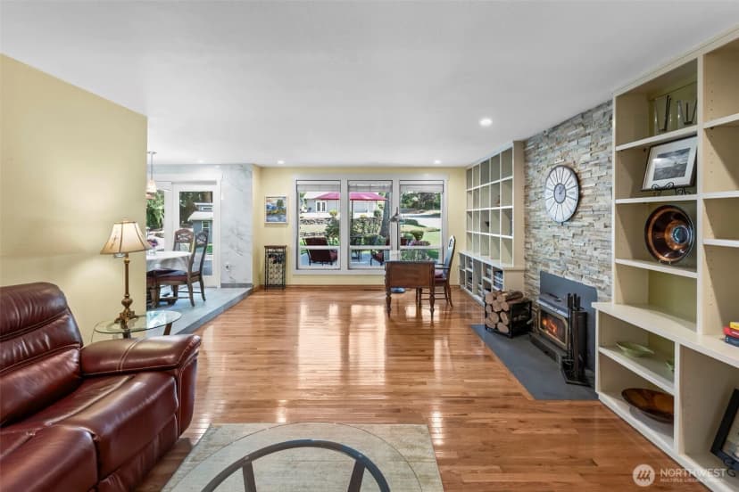 Property photo for 407 Point Fosdick Drive Nw, Gig Harbor photo 14
