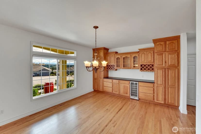 Property photo for 10010 181st Avenue Ct E, Bonney Lake photo 4