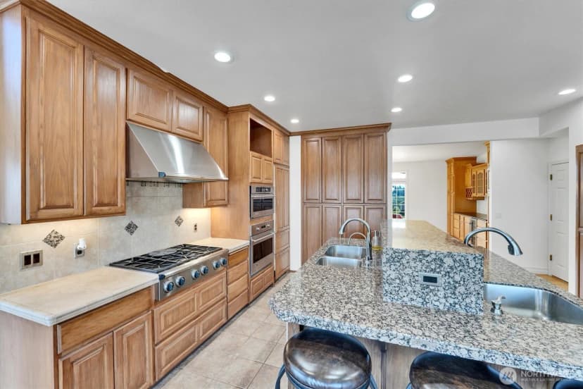 Property photo for 10010 181st Avenue Ct E, Bonney Lake photo 10