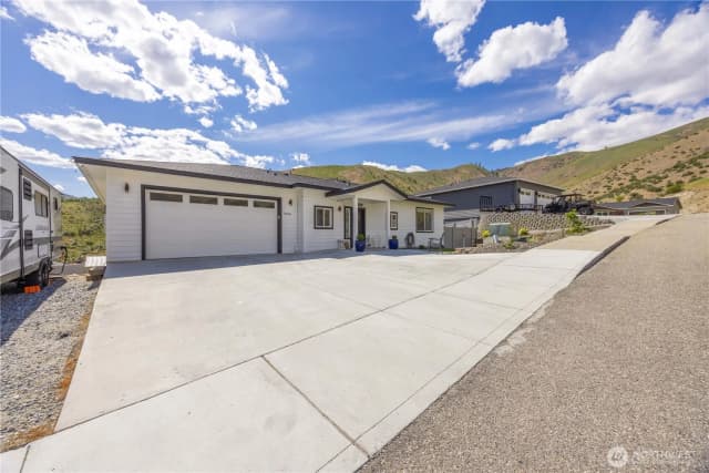 Property photo for 9968 Griffith Place, Entiat photo 4