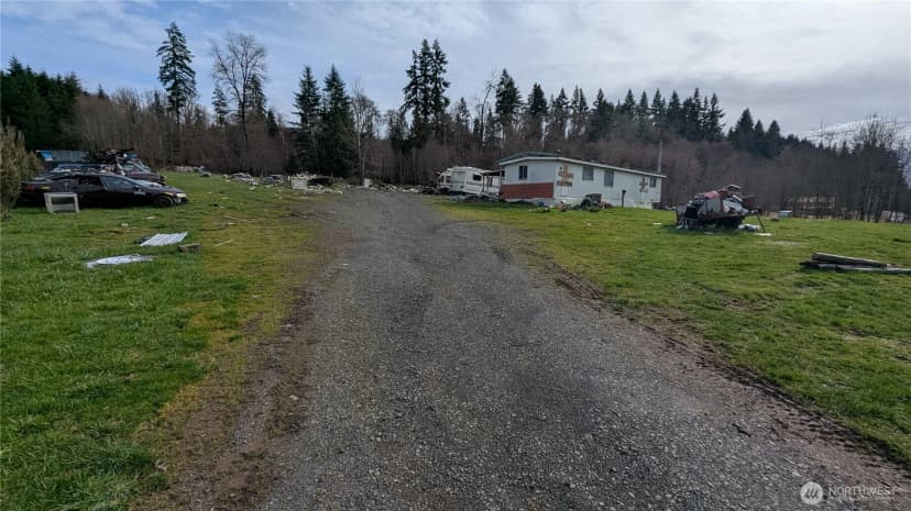 Property photo for 1493 Ferrier Road, Winlock photo 6