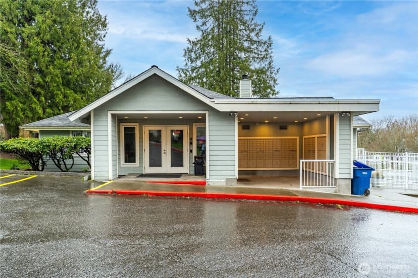 Property photo for 975 Aberdeen Avenue Ne #f207, Renton photo 23