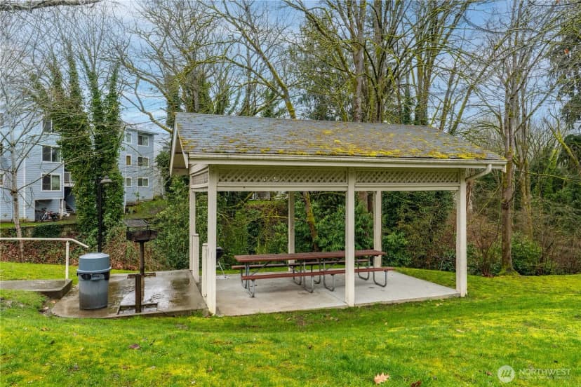 Property photo for 975 Aberdeen Avenue Ne #f207, Renton photo 20