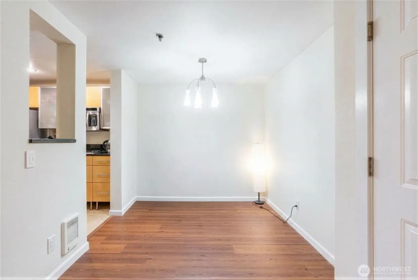 Property photo for 975 Aberdeen Avenue Ne #f207, Renton photo 9