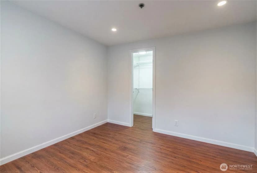 Property photo for 975 Aberdeen Avenue Ne #f207, Renton photo 17