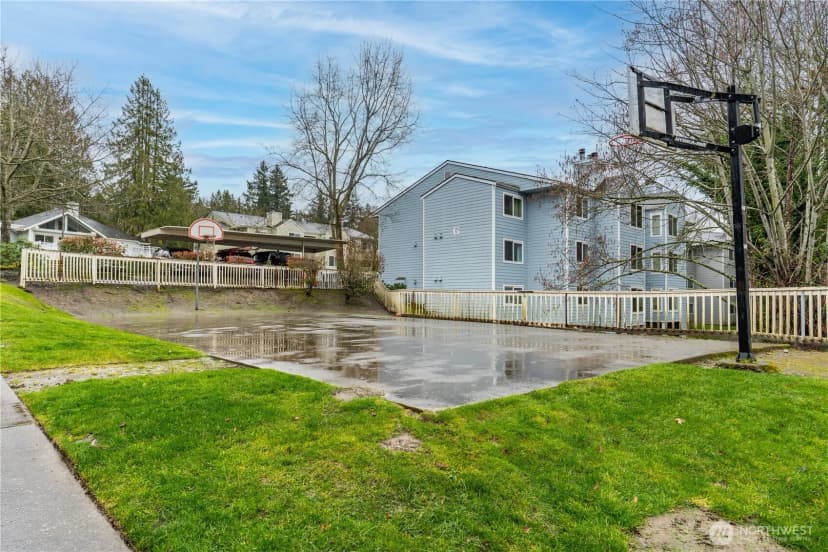 Property photo for 975 Aberdeen Avenue Ne #f207, Renton photo 21