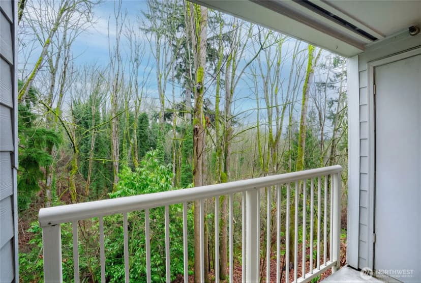 Property photo for 975 Aberdeen Avenue Ne #f207, Renton photo 5