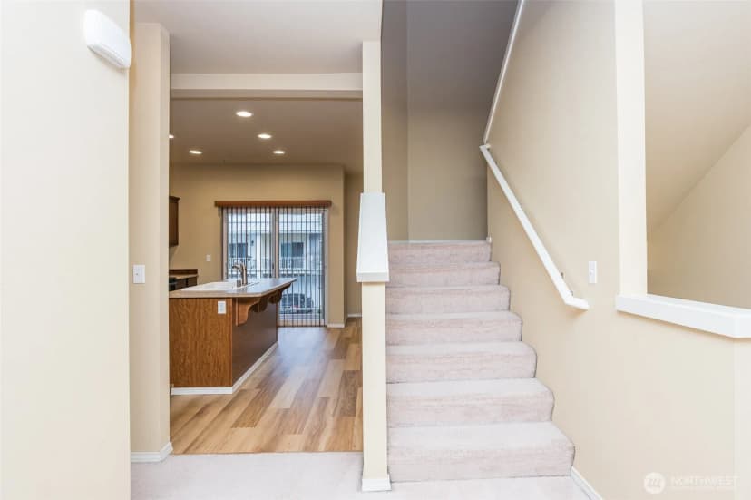 Property photo for 5325 Military Road E #b, Tacoma photo 7
