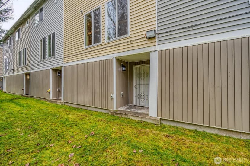 Property photo for 5325 Military Road E #b, Tacoma photo 23